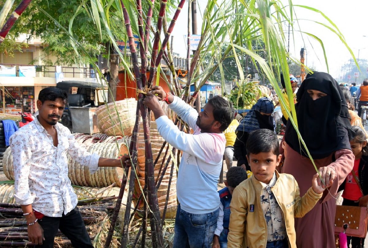 Chhath puja 2020 decorated market and celebrations start with kharna in gorakhpur