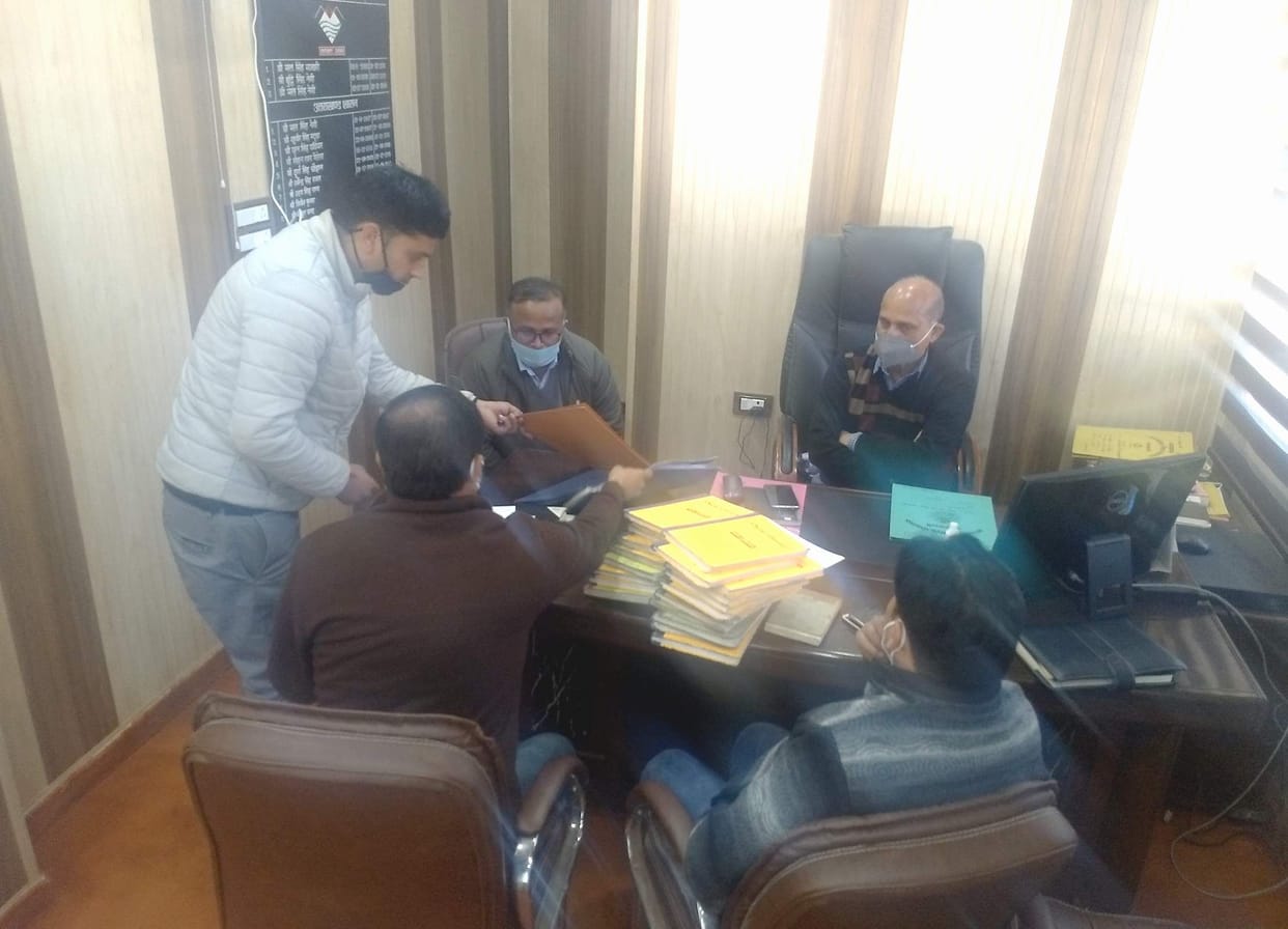 The team reached the district panchayat office to investigate the documents