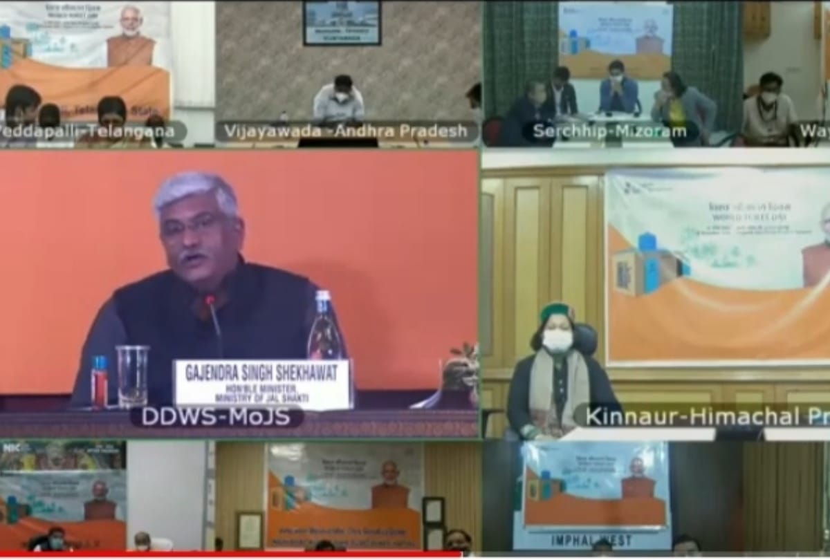 jal shakti minister gajendra singh shekhawat interacted with Kamru panchayat pradhan