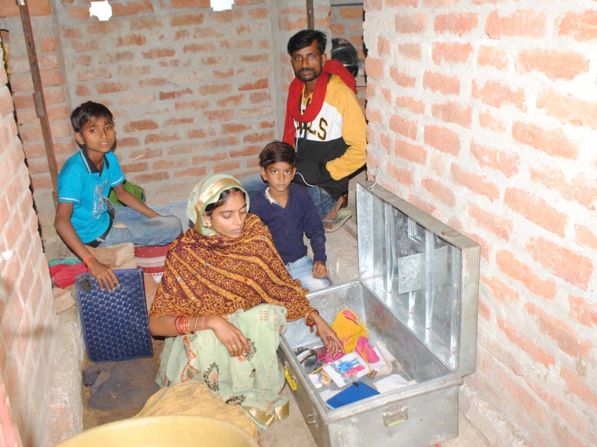 Two lakh stolen from JCB driver's house in Chitrakoot