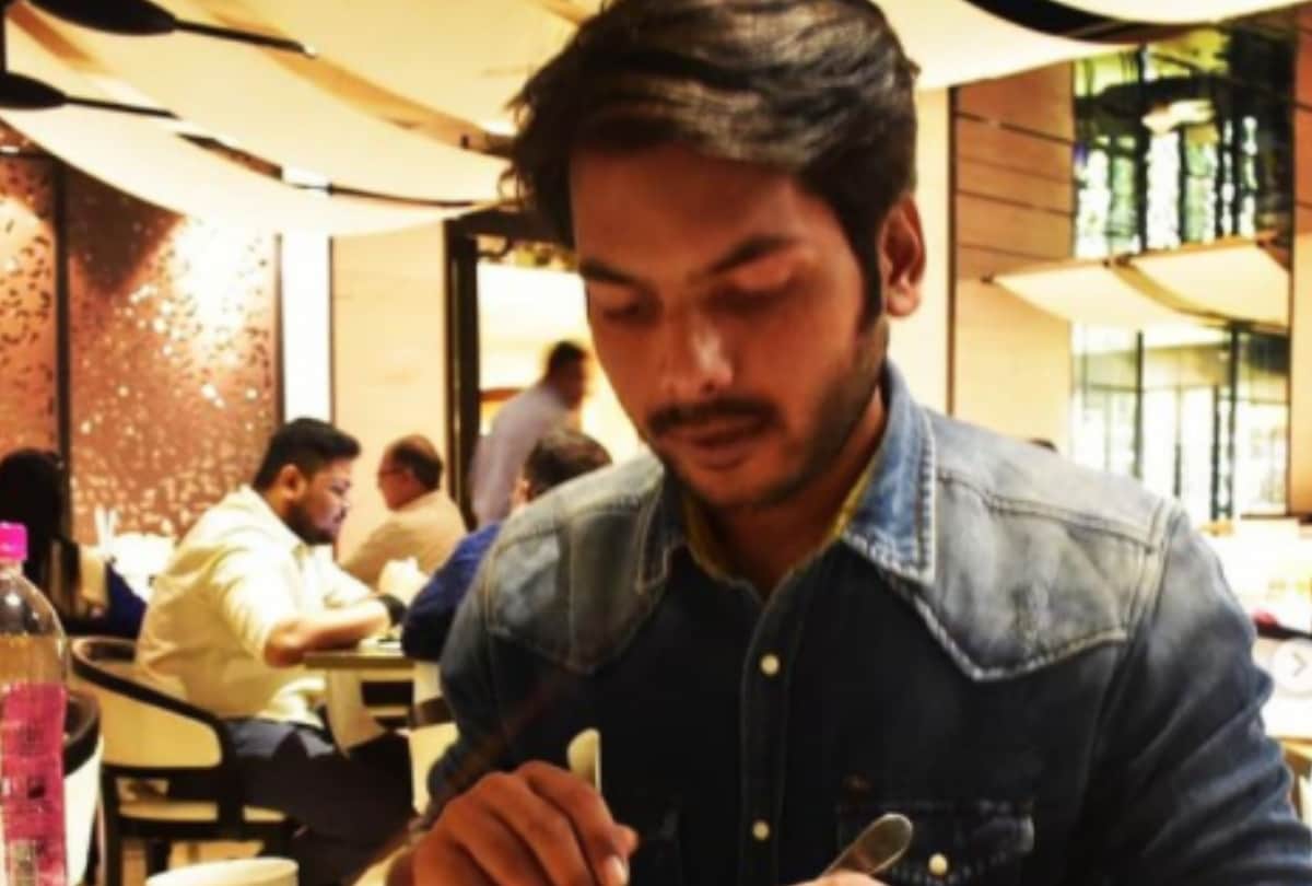 Mumbai police files murder fir Bhojpuri actor akshat utkarsh khesari lal Yadav film litti chokha