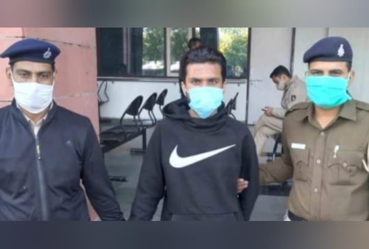Chandigarh police arrested accused of vehicles theft and Snatching