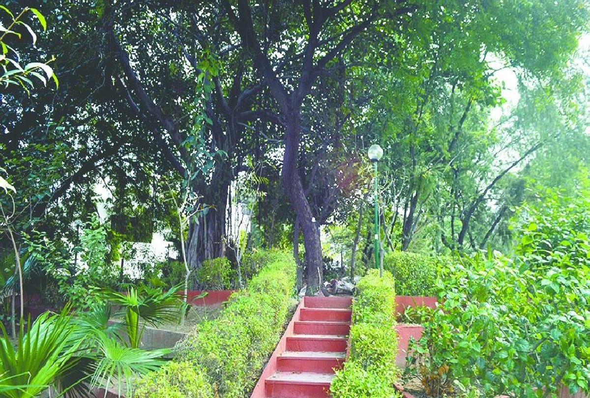 World Heritage Week: A Tale Of Unknown Tomb of Ladli Begum Know History