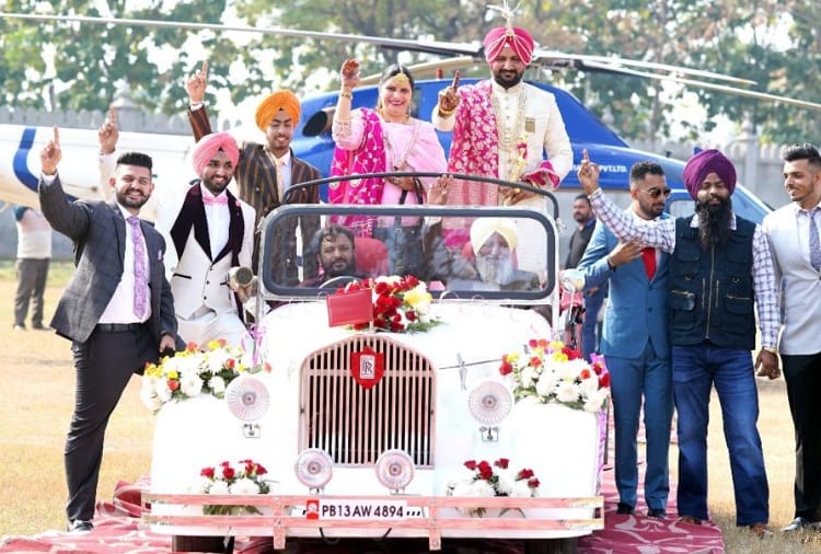 Unique wedding at Lalru of Punjab, bride vidai through helicopter