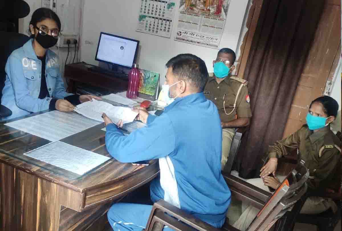 on world children's day girls made one day police officer in kanpur