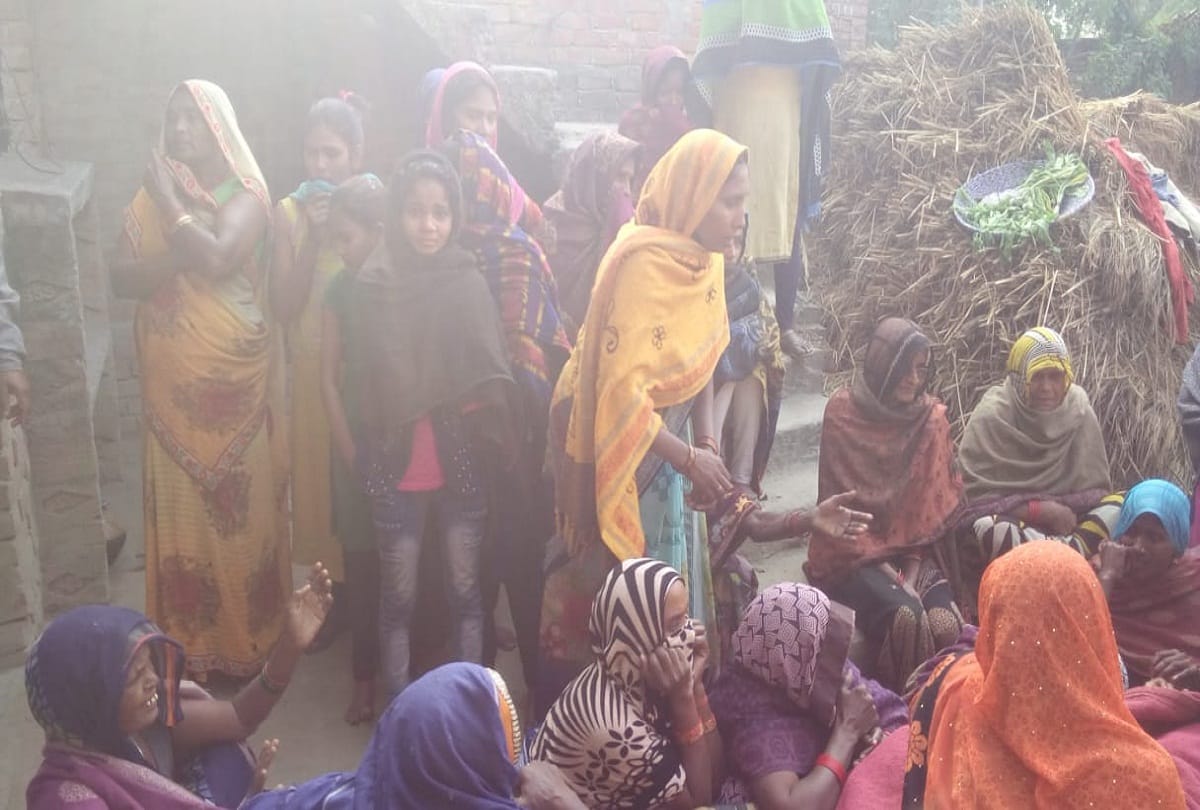 Pratapgarh: 13 pyres burnt together, heart felt in the mouth, eyes of the family crying out