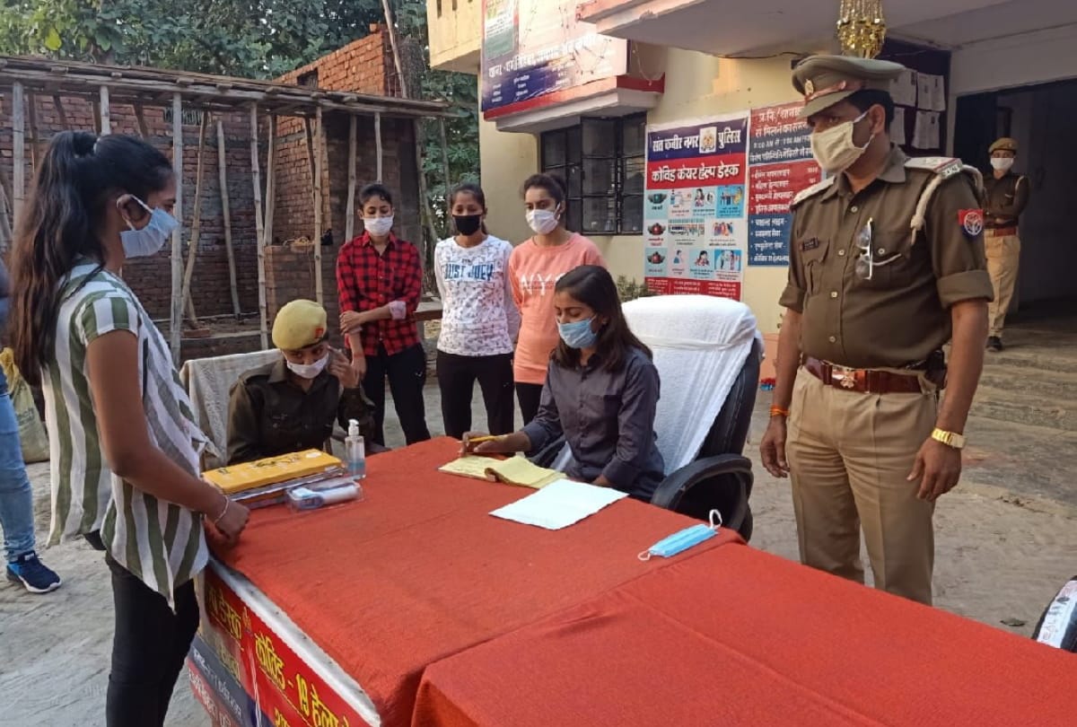 Students handled one-hour SHO on International Child Rights Day