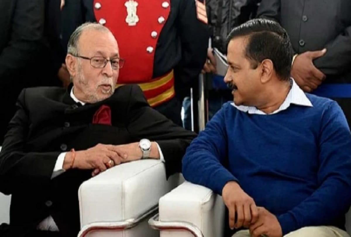 Notification issued in Delhi for fine of two thousand for spitting in public place 