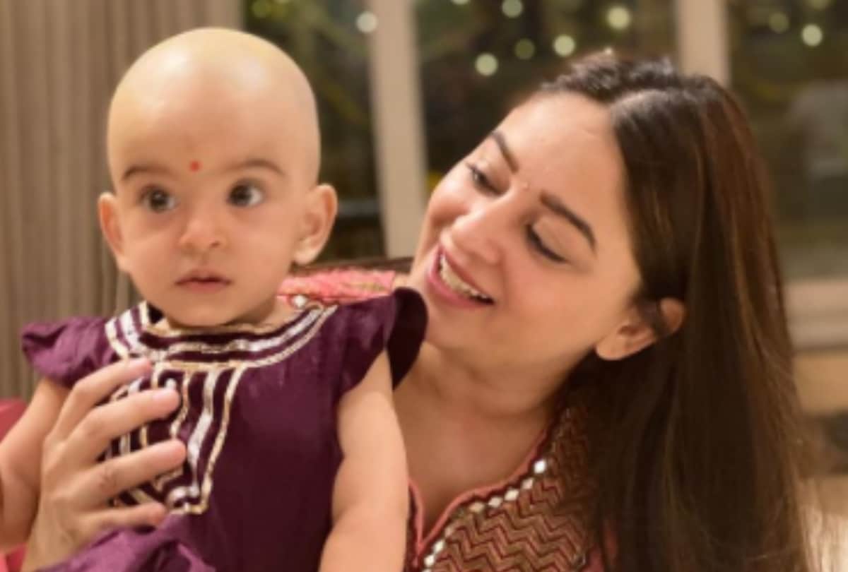 Mahhi Vij And Jay Bhanushali Share Daughter Tara Bhanushali Mundan Look