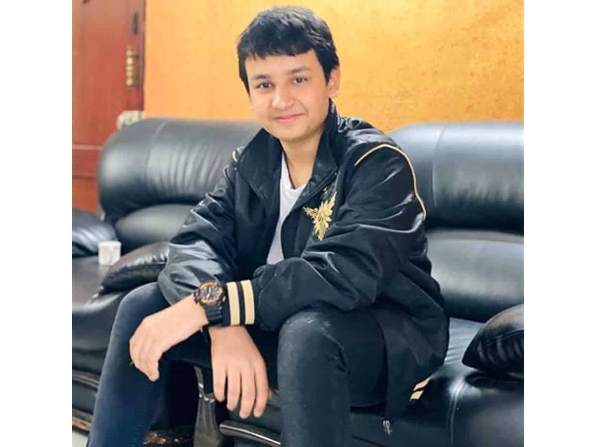 Hyderabad Boy Agastya Jaiswal becomes First Indian to complete Graduation Degree at the age of 14