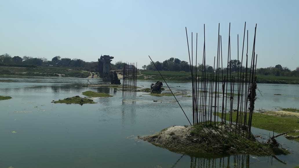 Jaunpur Cost doubled in ten years yet the bridge is incomplete