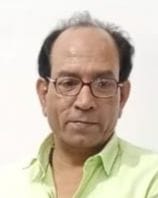 eksapresave par kaar palatane se doktar kee maut, chaar ghaayal