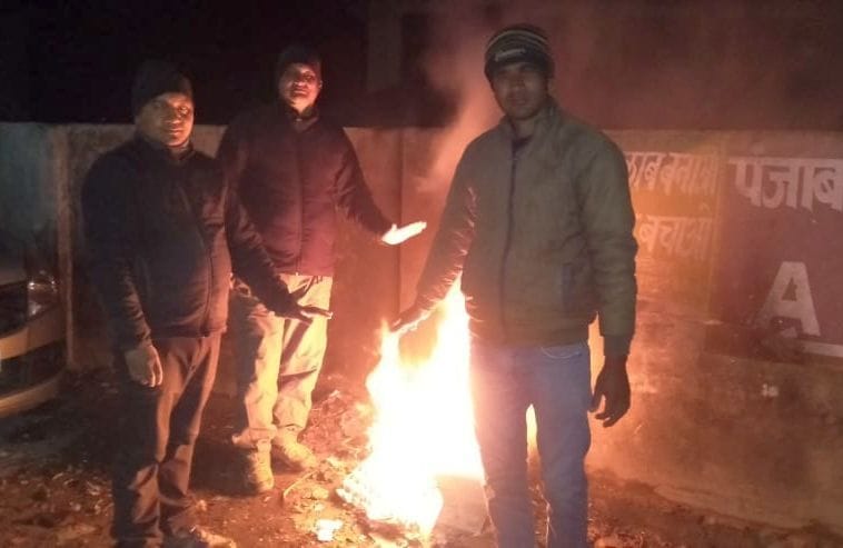 The first snowfall of the season occurred in Munsiyari Nagar