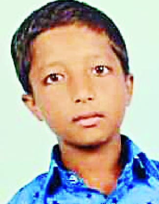 A speeding car hit the teenager at the red gate, deathA speeding car hit the teenager at the red gate, death