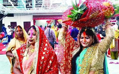 Chhath Puja: Arghya given to the setting sun, today the rising sun will be worshiped