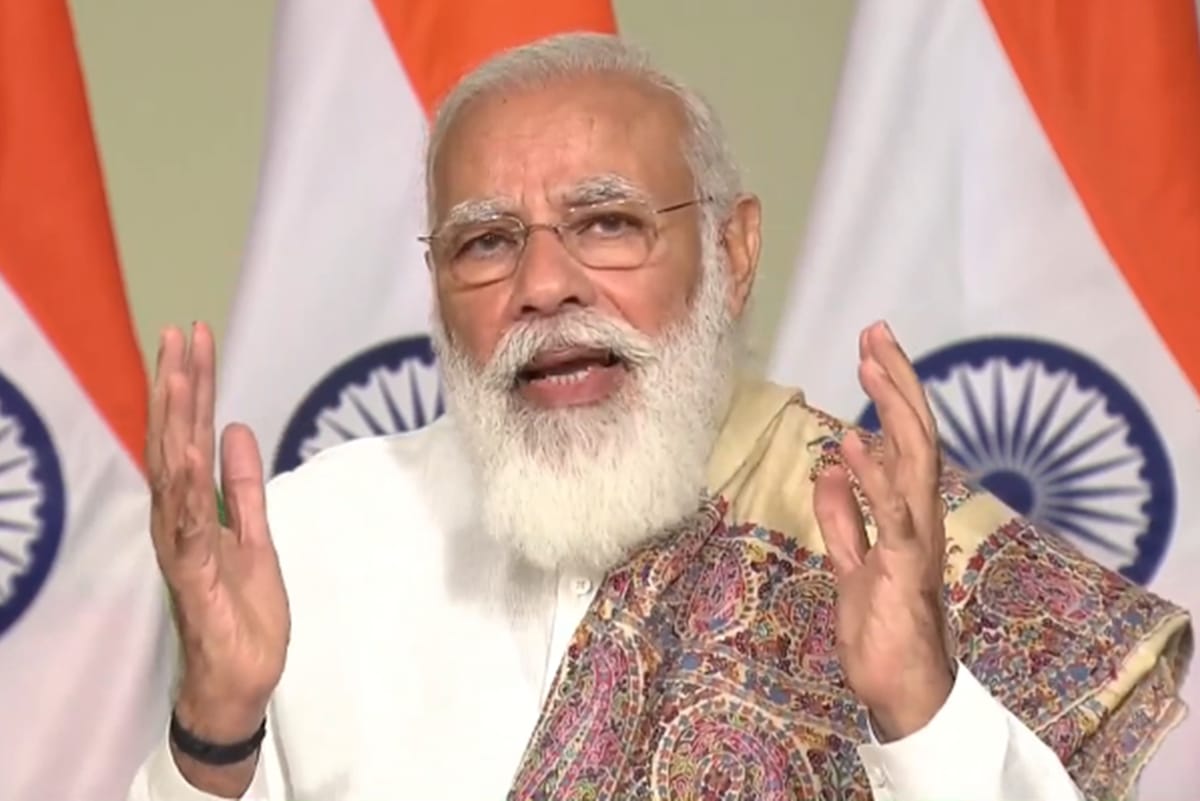 Prime Minister Narandra Modi joins the Lucknow University's centenary celebration.