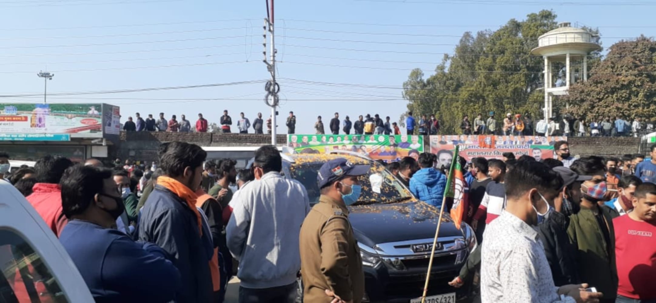 Dehradun news : in welcome program of  BJYM newly elected dehradun president, covid 19 rules broken, photos