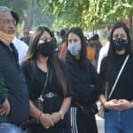 ताजमहल पर आए सैलानी टिकट नहीं मिलने से मायूस दिखे
