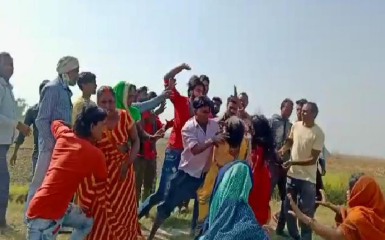 Dabang Pradhan beat up to scheduled women