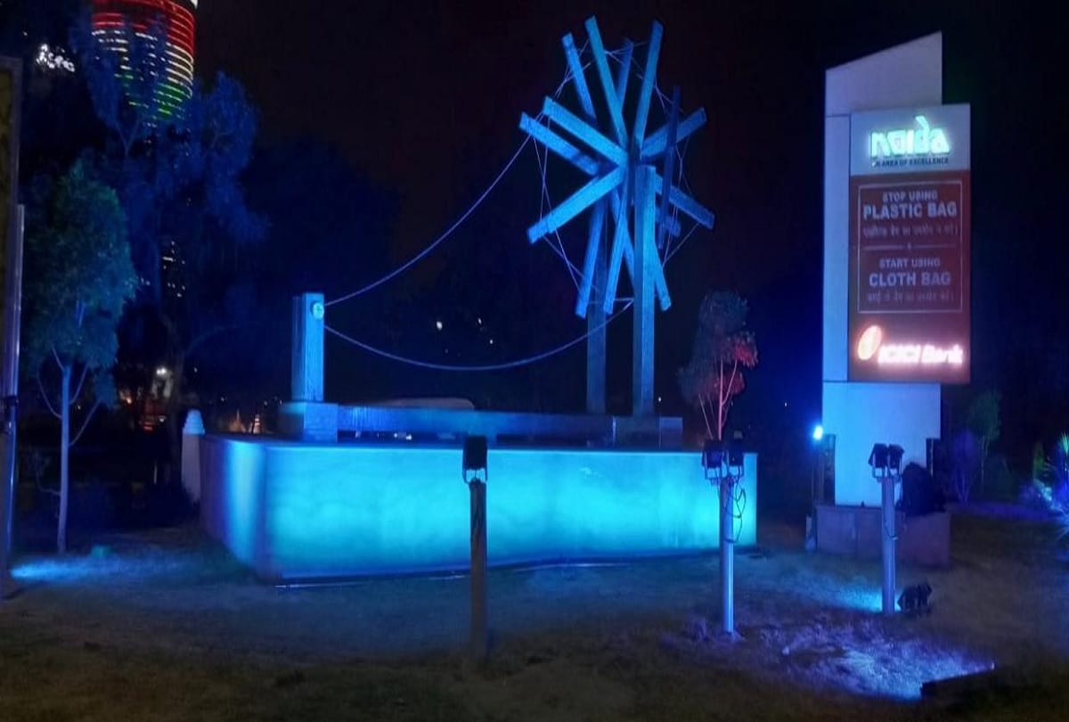 Noida supports UNICEF Go Blue campaign lights up in blue colour 
