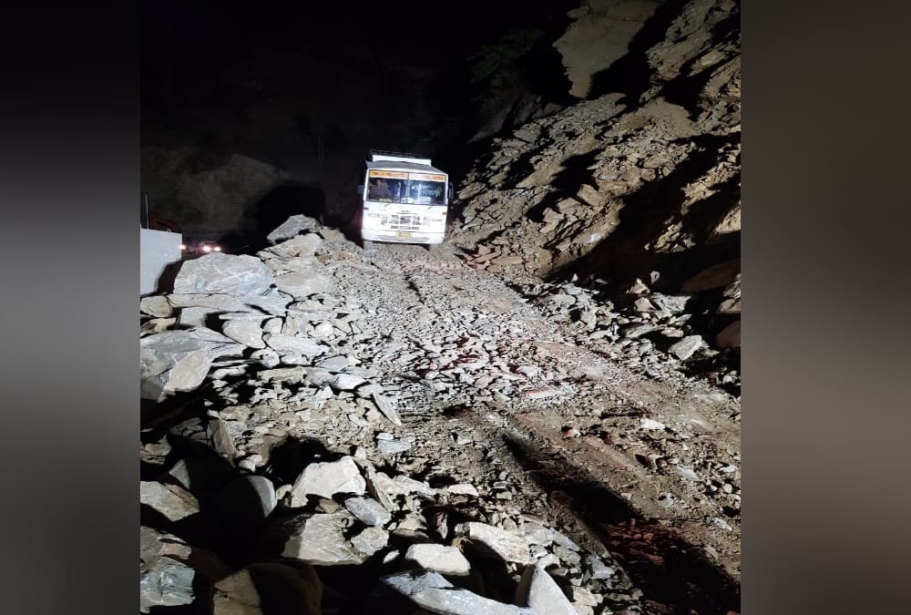 Uttarakhand: Landslide On Yamunotri Highway, Road open After 14 hours