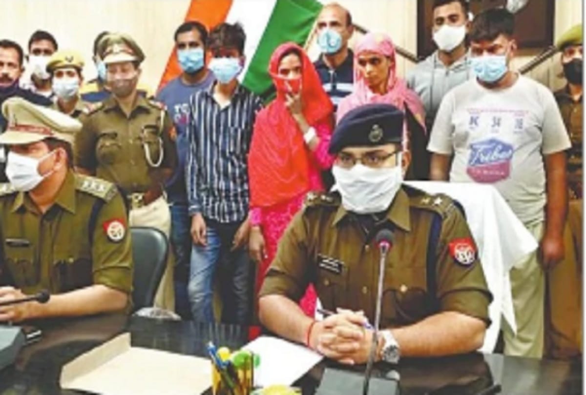 woman first sacrificed her son and then killed husband in Kaushambi