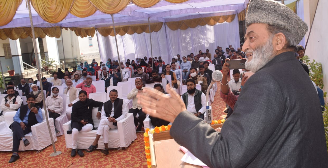 Muslims are backward in modern education, not education: Zafaryab Jilani