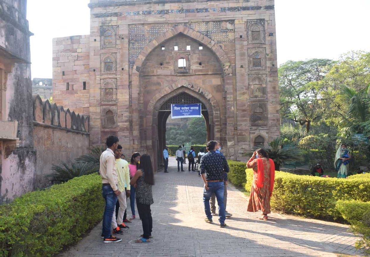 The dying heritage needs protection