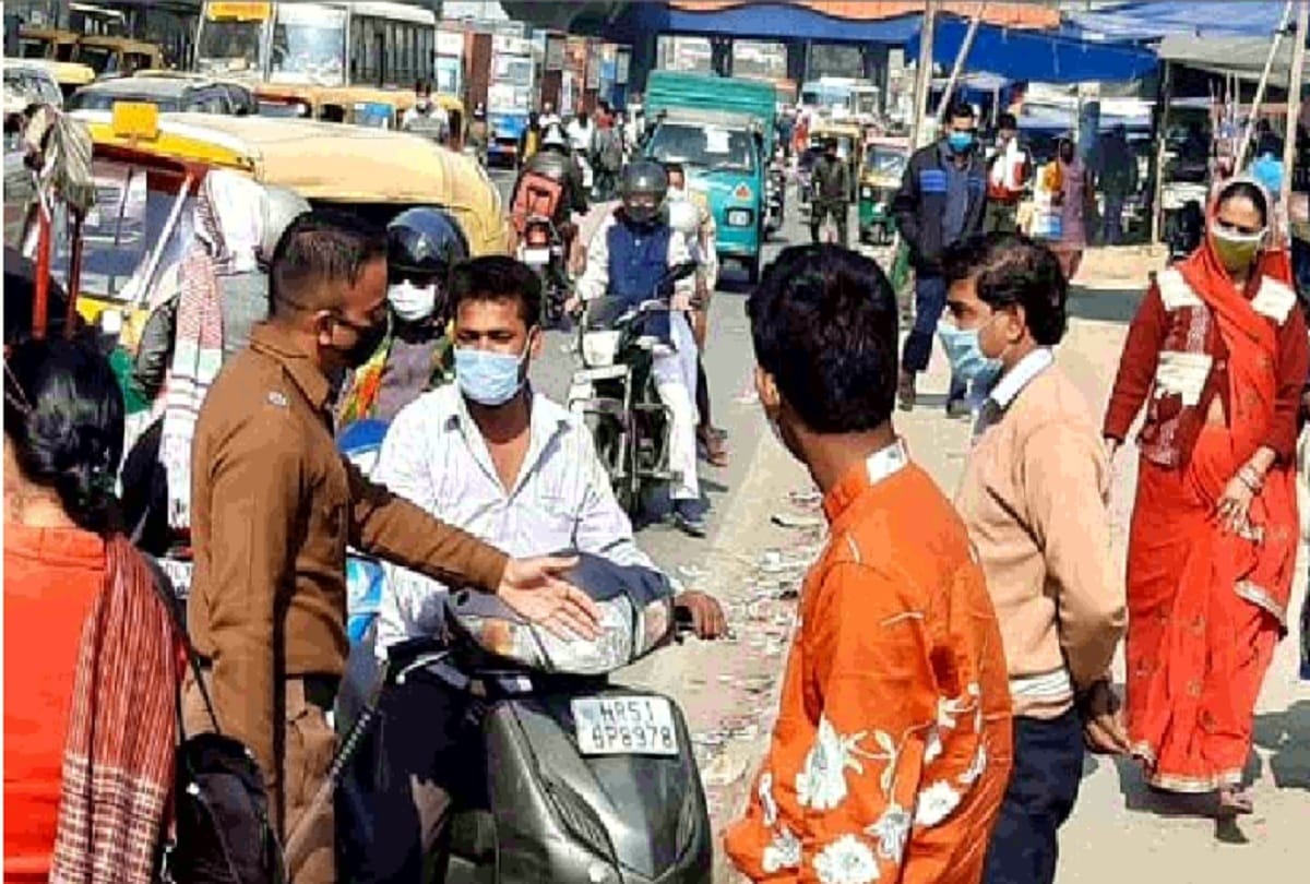 Rapid corona test conducted in Faridabad people demands written report