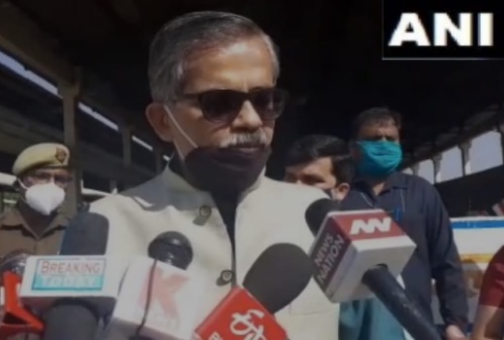UP: Rs 4260 crore stipend will be given to 51 lakh students, Chief Secretary gave instructions to DM