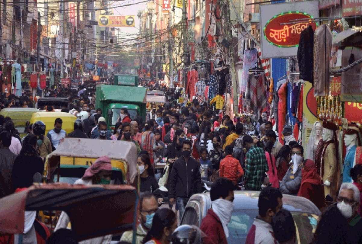 covid rules broken in delhi markets 