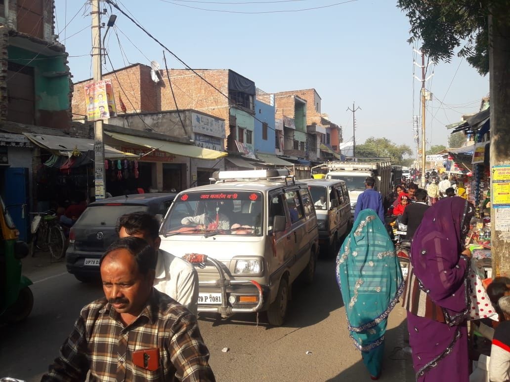 Affliction in markets, roads jammed