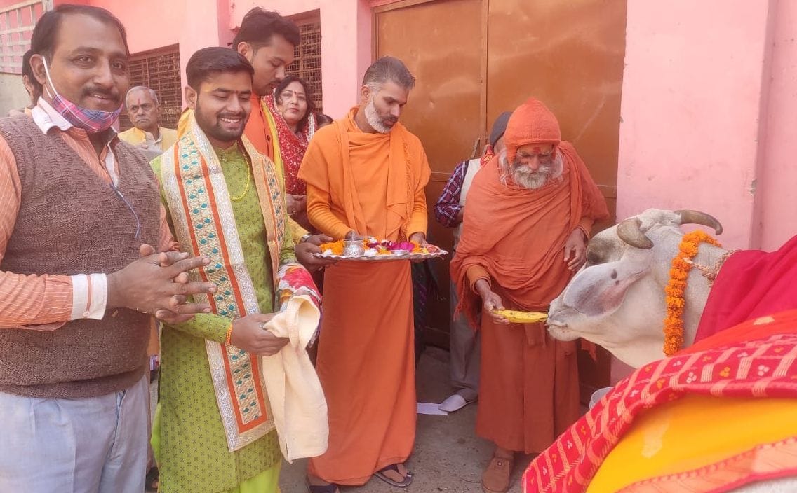 No wealth equal to cow: Swami Omanand