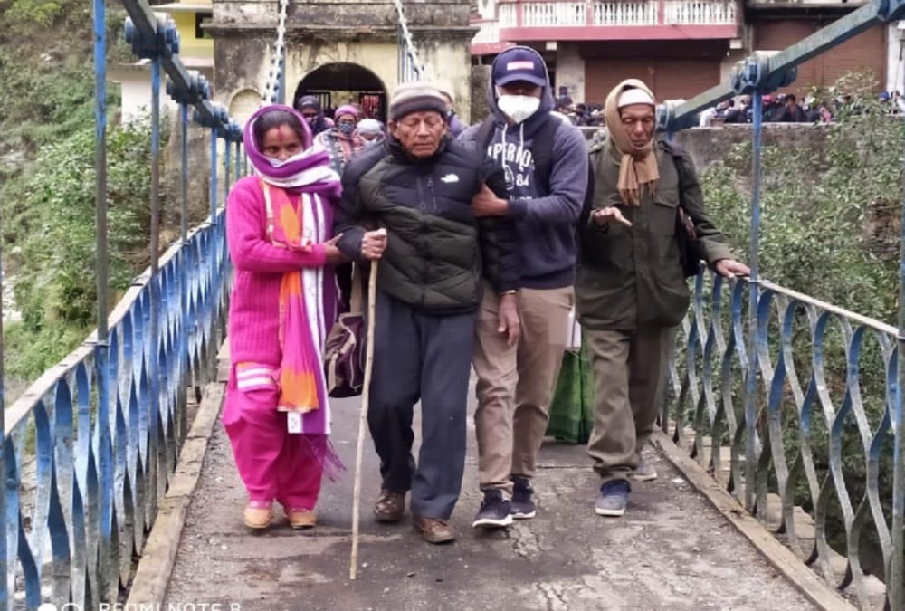 India Nepal Border Latest news Today: Swing Bridge Open for Pensioners