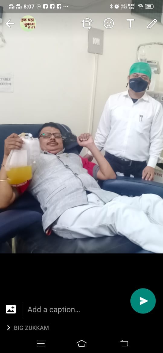 Corona warrior Rajesh Gupta Varanasi donated plasma for the fourth time saved lives of patients