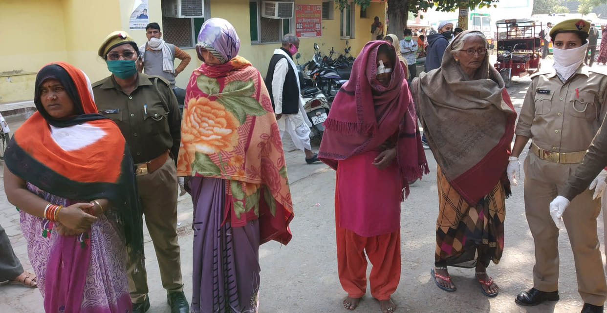 10 accused of triple murder arrested, five absconding