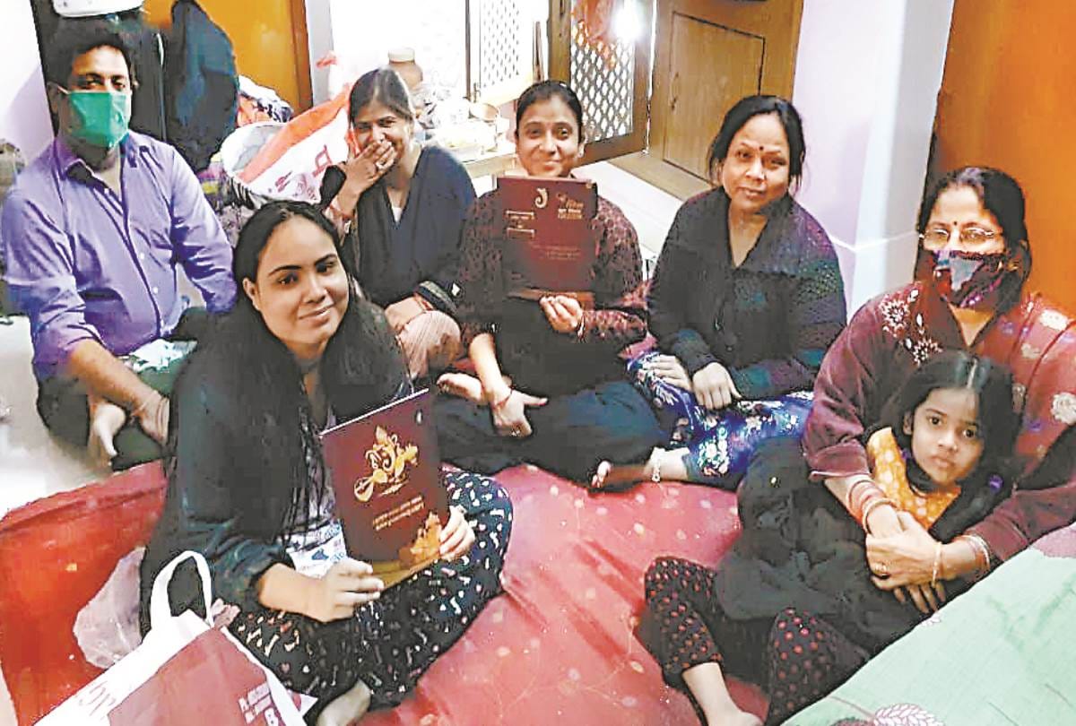 UP Coronavirus Marriage Guidelines News : people are upset on number of guests in wedding party