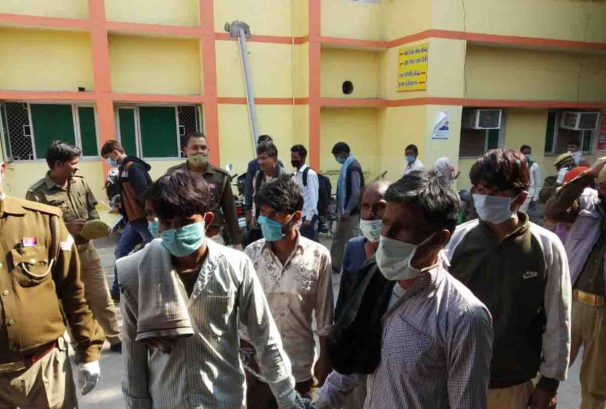 Banda Triple Murder: Police arrested ten accused, SP suspended Durga and two constable