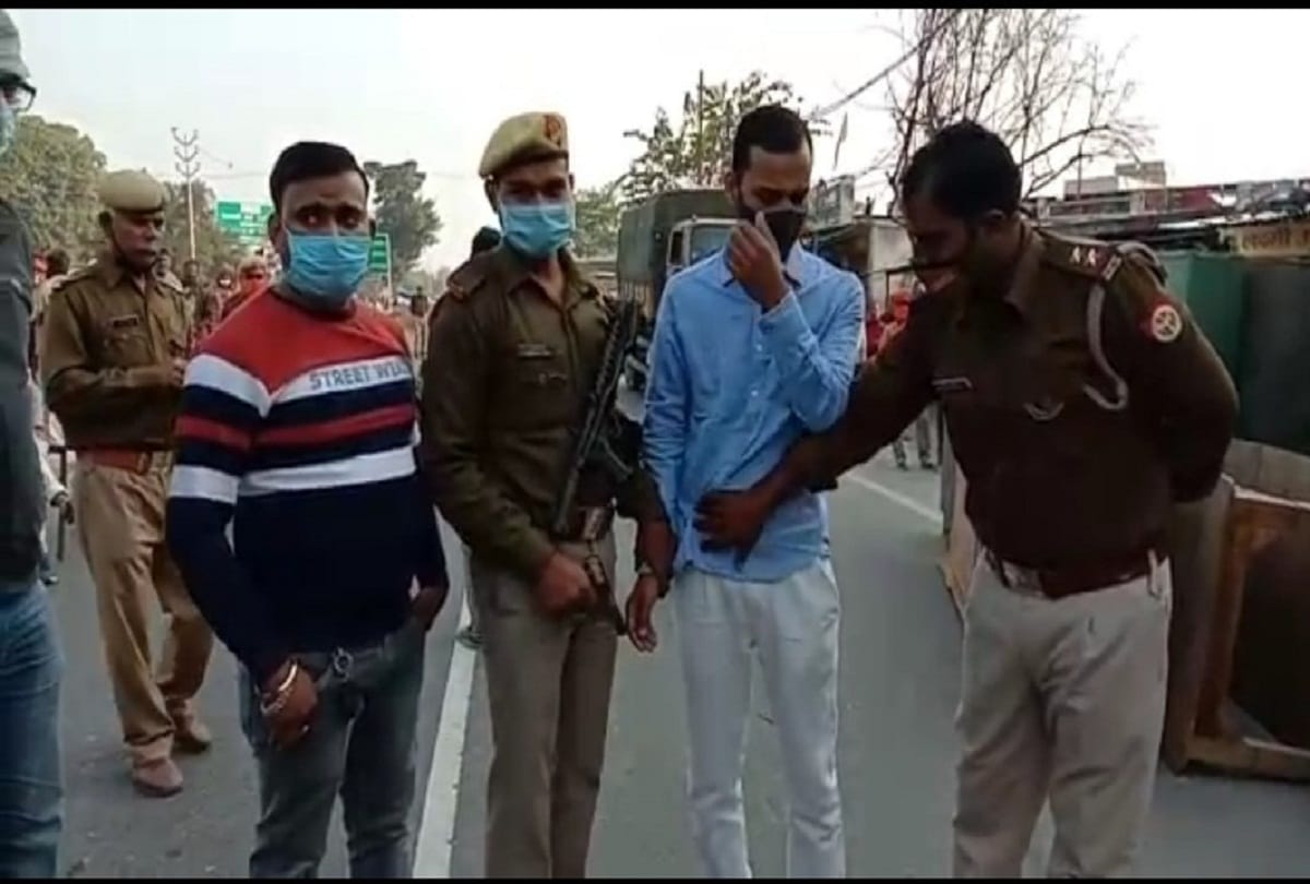 Police arrested the relative of mafia Dilip Mishra who arrived with Pistol to stop the action of PDA