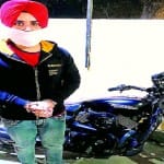 युवक ने गर्लफ्रेंड को घूमाने के लिए चुराई हार्ले डेविडसन बाइक