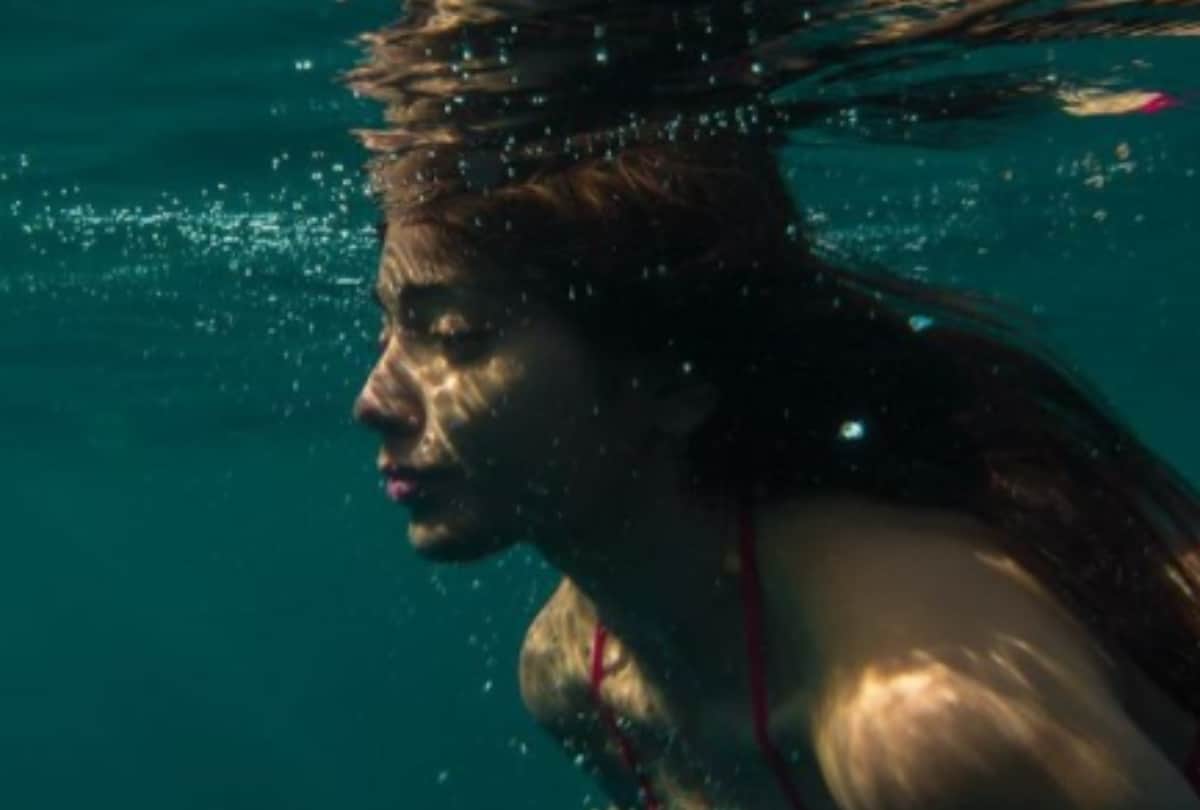 Shriya Saran turns up the heat in throwback bikini pics