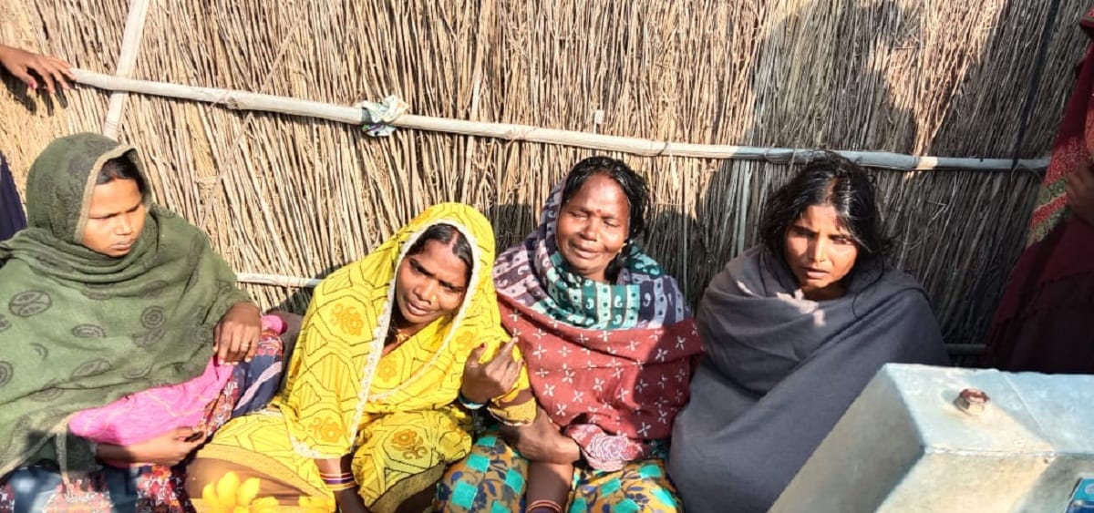 Road accident: Bad road took the life of a youth, silence in the village in ghazipur