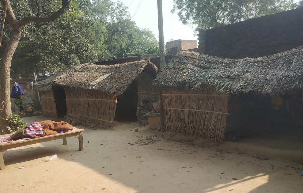 Son could not bear the shock of mother death also died after five hours in jaunpur up
