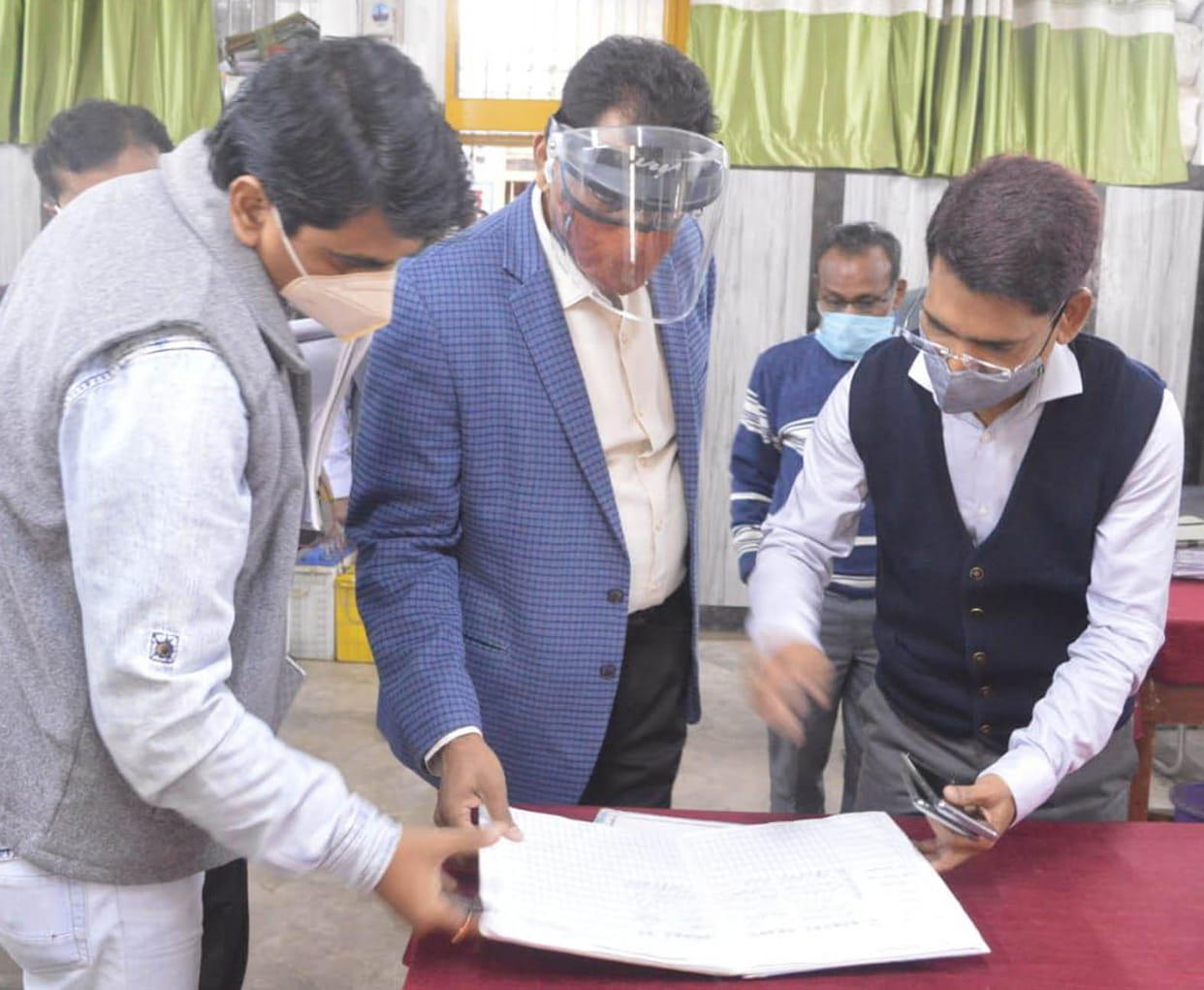 35 employees found absent in DM's inspection