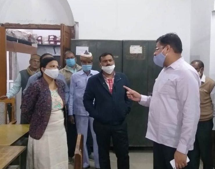 DM conducted surprise inspection of the administrative building at Collectorate