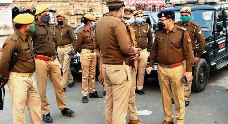 Checking campaign conducted on Mahaveer Chowk in the town