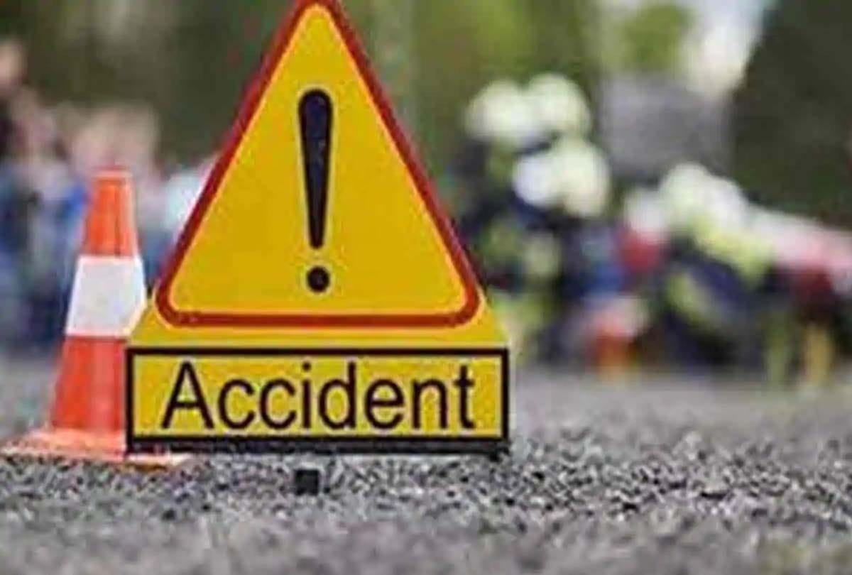 two died and one injured in road accident in chitrakoot