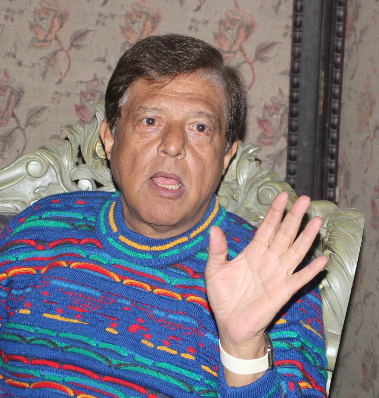 Not satisfied with property valuation report Murad Mian, second grandson of Nawab