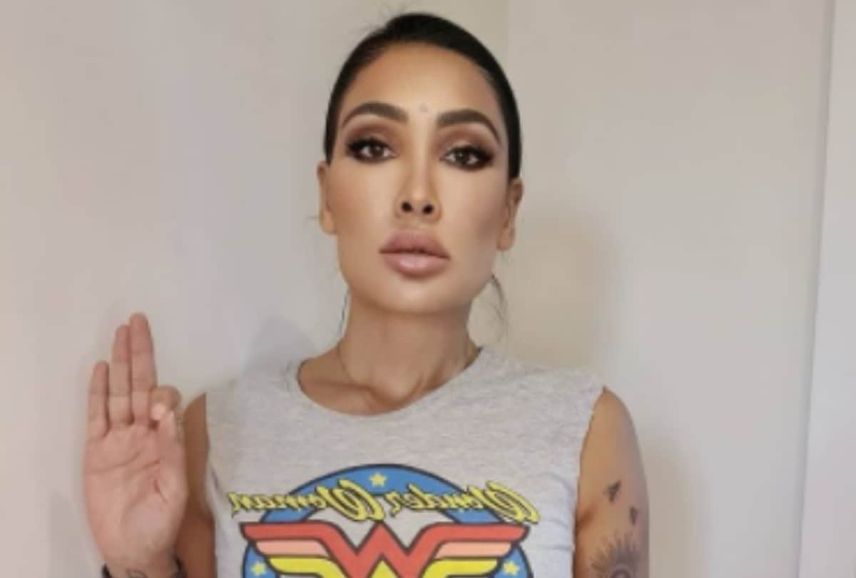 One Guy Put His Hand Up My Skirt says Sofia Hayat Recalls Her Unpleasant Experience At A Holi Party