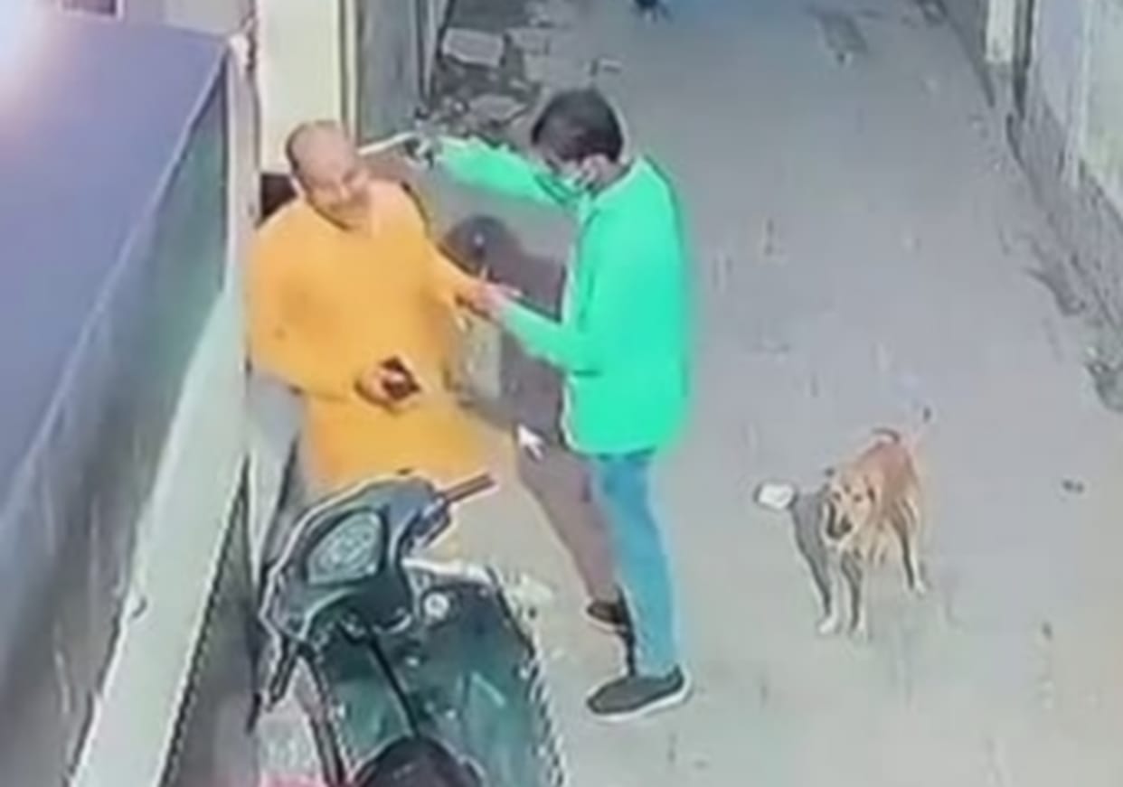 Video of 50 lakh extortion demand from Sarafa businessman goes viral